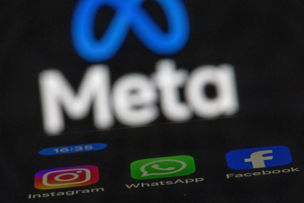 Meta lures TikTok creators with $5,000 bonuses, content offers, and free verification