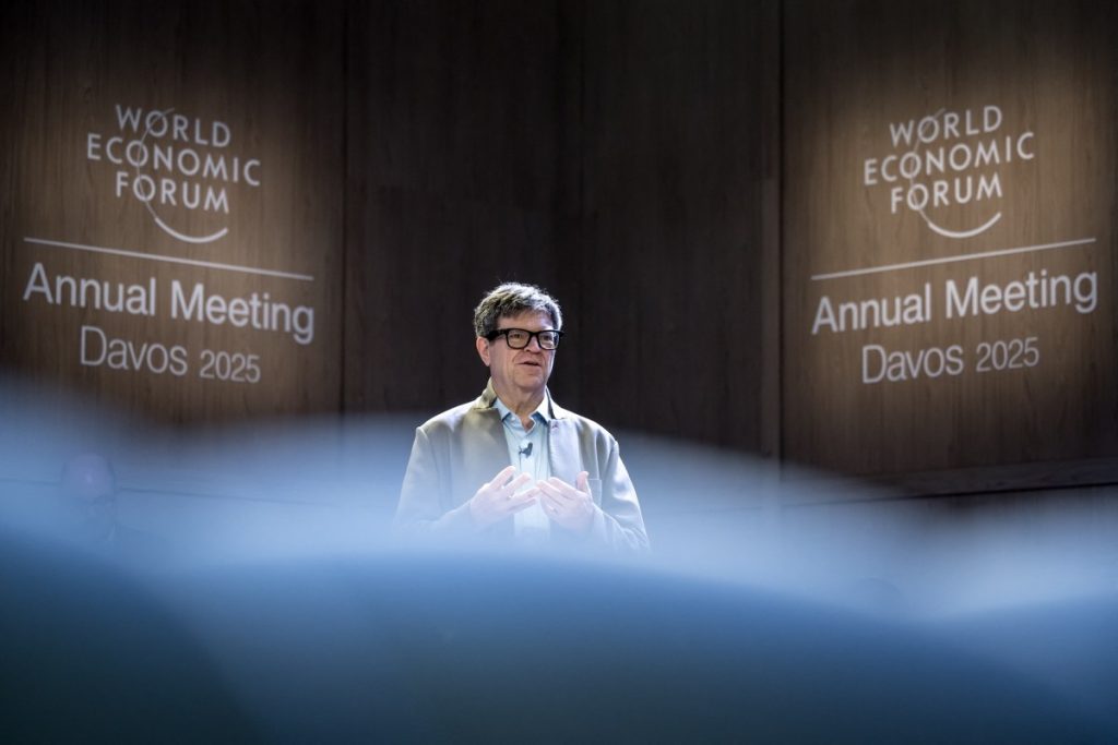 Meta’s Yann LeCun predicts a “new paradigm of AI architectures” within 5 years and a “decade of robotics”